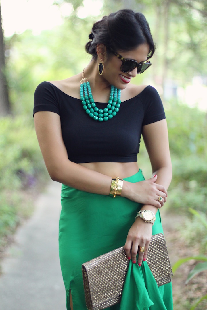 green-beaded-necklace