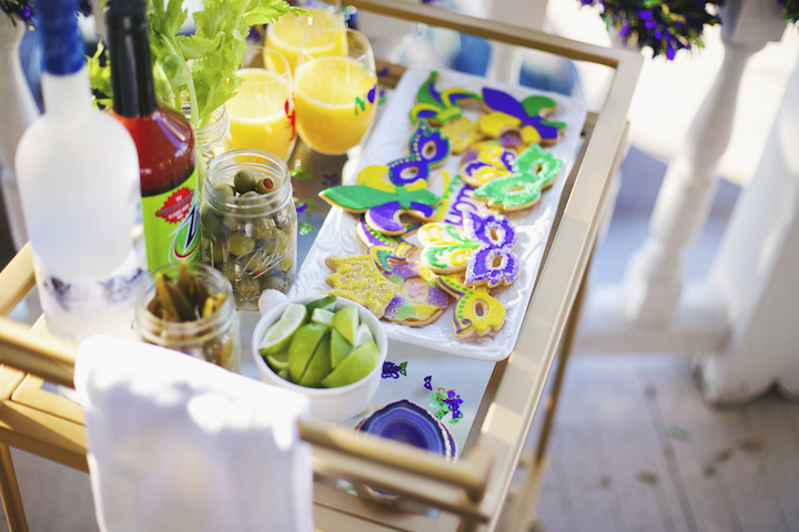 mardi-gras-bar-cart