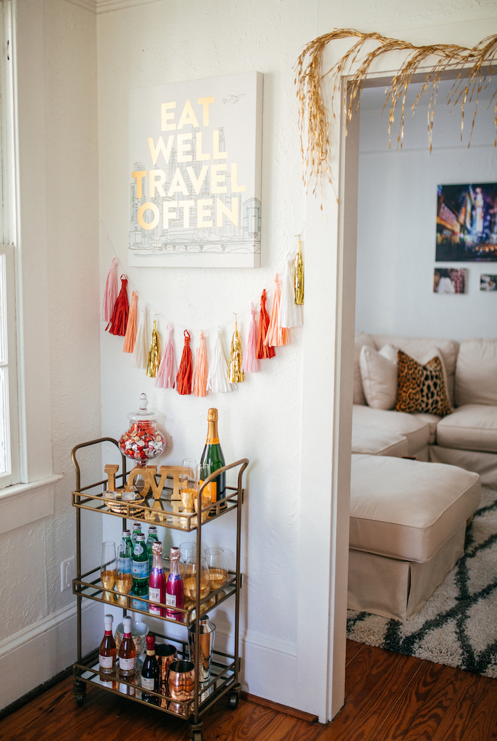 valentine's-day-bar-cart