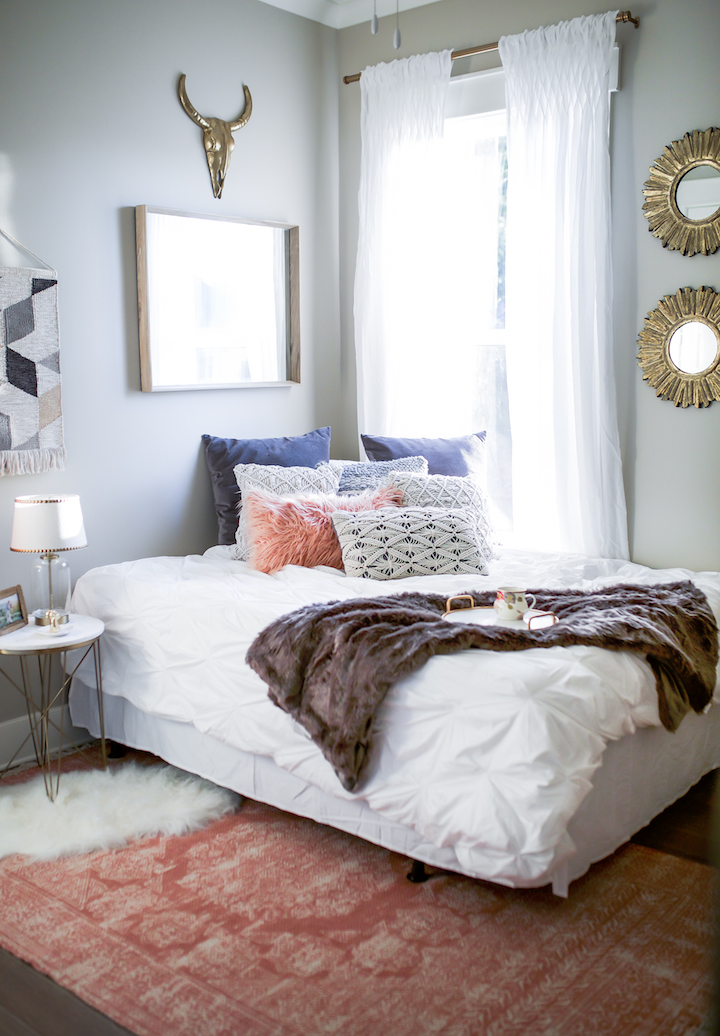 5 Tips For Hosting Overnight Guests - Haute Off The Rack