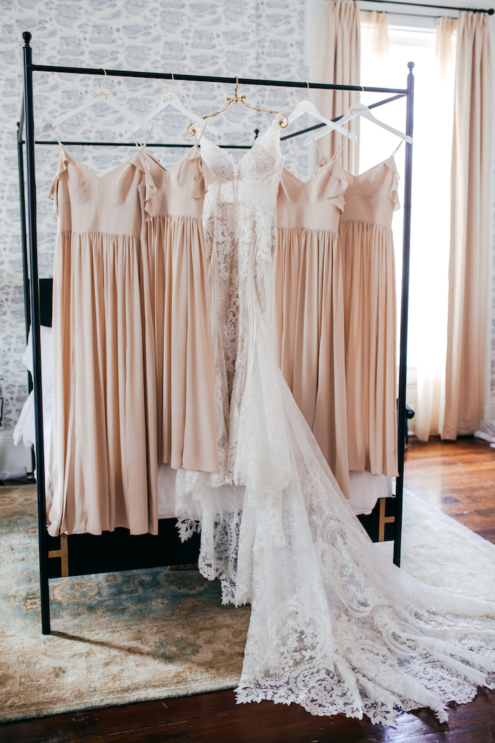 Off the hanger wedding dresses hotsell