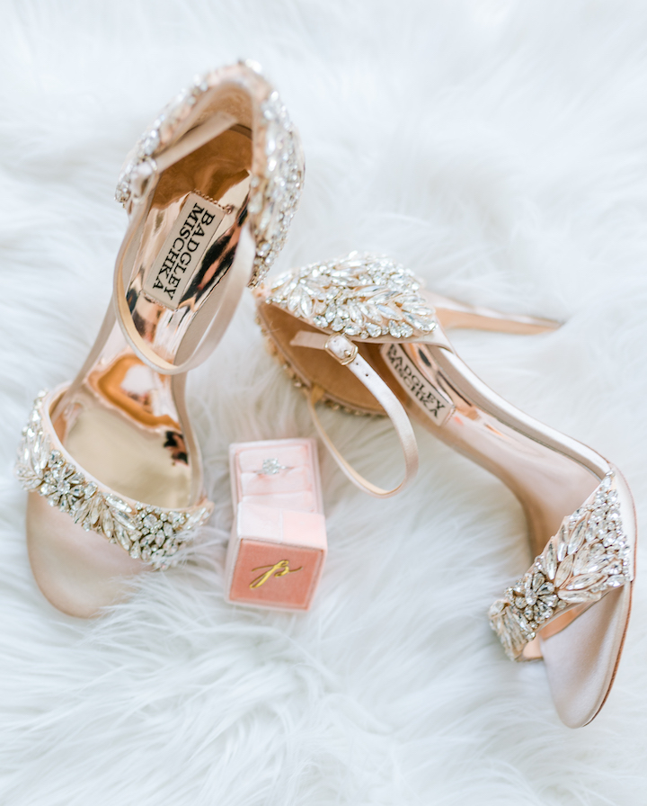 badgley mischka silver wedding shoes