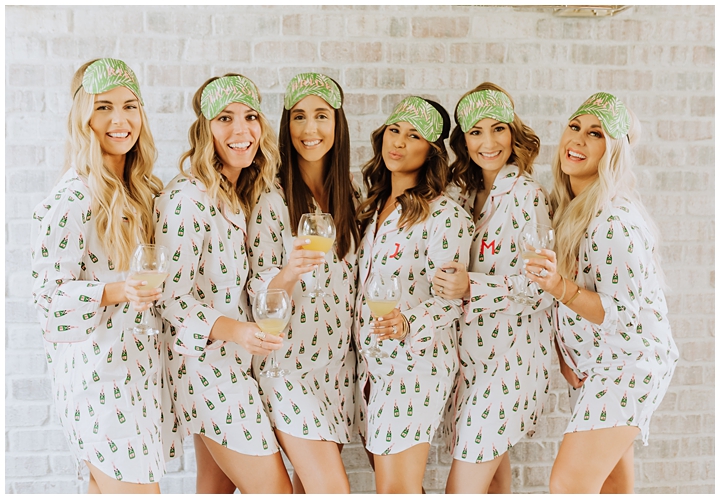 How To Throw The Perfect Beach Bachelorette Party Haute Off The Rack
