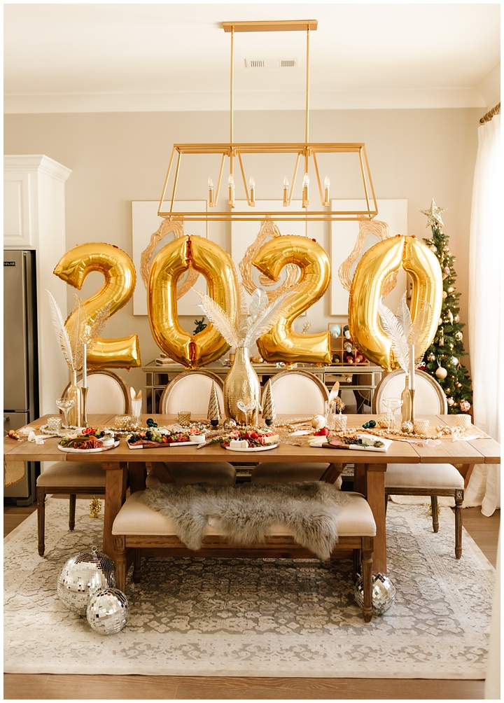 Last Minute New Year's Eve Decor Ideas - Haute Off The Rack