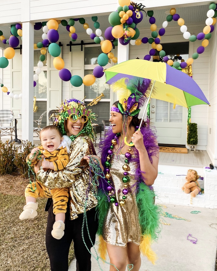 How To Dress for Mardi Gras 